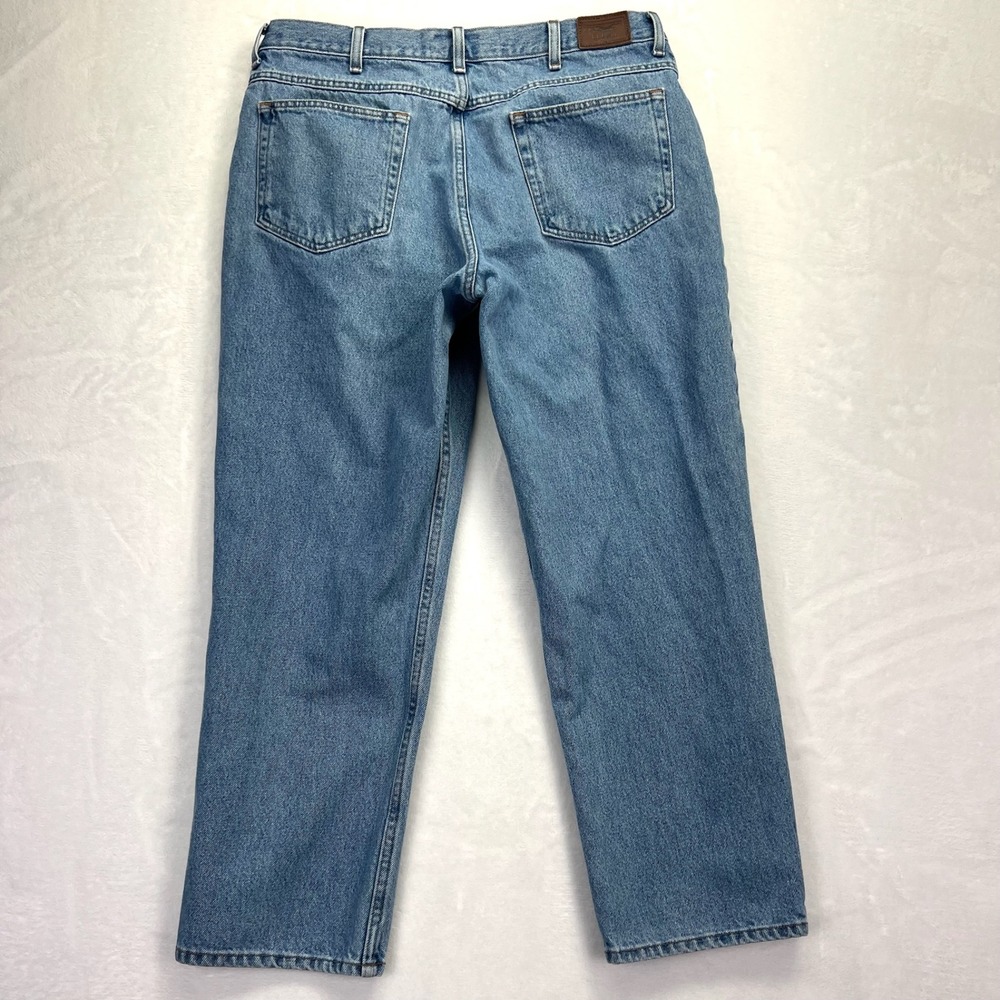 LL Bean Relaxed Fit Jeans Mens 38x29 Medium Wash Blue 100% Cotton 134770 - Picture 9 of 9